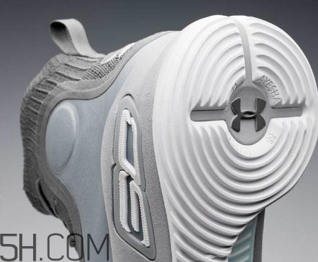 under armour curry 4 more buckets發(fā)售時(shí)間_多少錢(qián)？