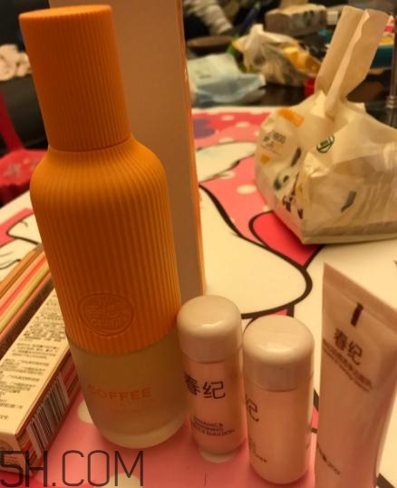 春紀(jì)咖啡煥膚菁華露好用嗎？春紀(jì)咖啡煥膚菁華露評(píng)測