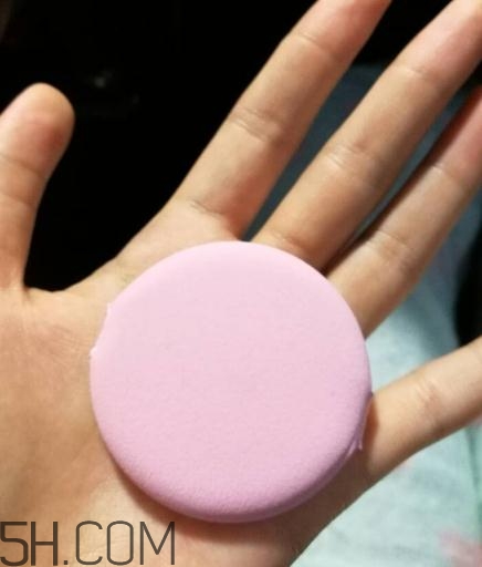 春紀(jì)新彈力氣墊霜好用嗎？春紀(jì)新彈力氣墊霜評測
