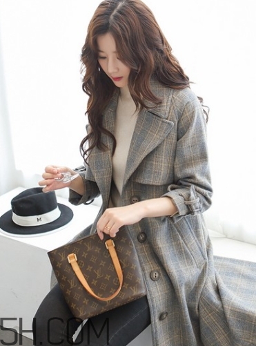 2018流行什么衣服？2018流行衣服搭配