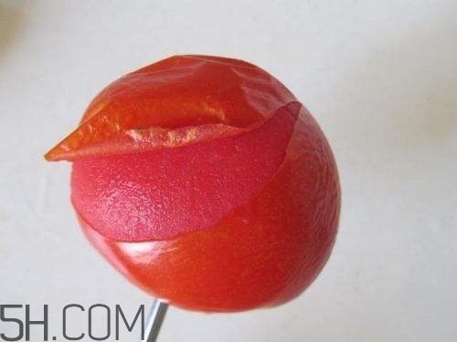 如何快速給西紅柿去皮？西紅柿怎么去皮比較快？