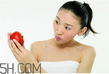 婦炎潔要泡多久？婦炎潔能去除異味嗎？