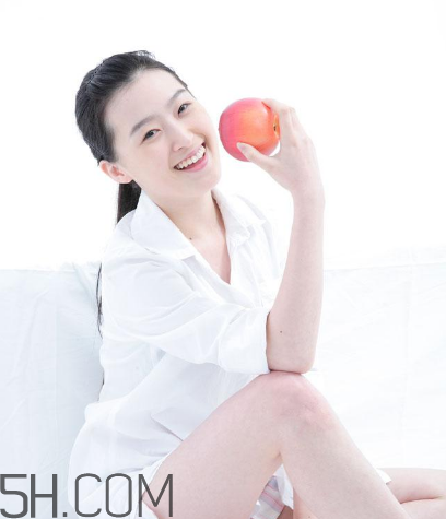 婦炎潔能洗頭發(fā)嗎？婦炎潔能治痘痘嗎？