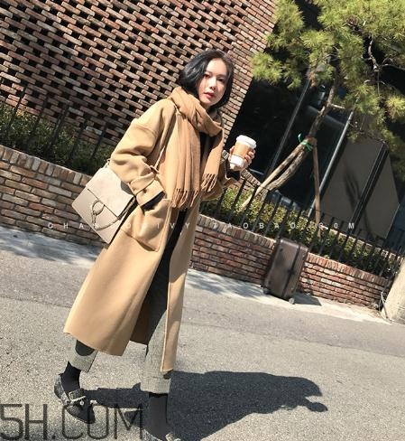 雙面呢大衣會(huì)掉毛嗎？雙面呢大衣掉毛怎么辦？