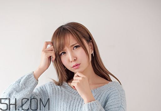 婦炎潔可以男人用嗎？婦炎潔可以去頭皮屑嗎？