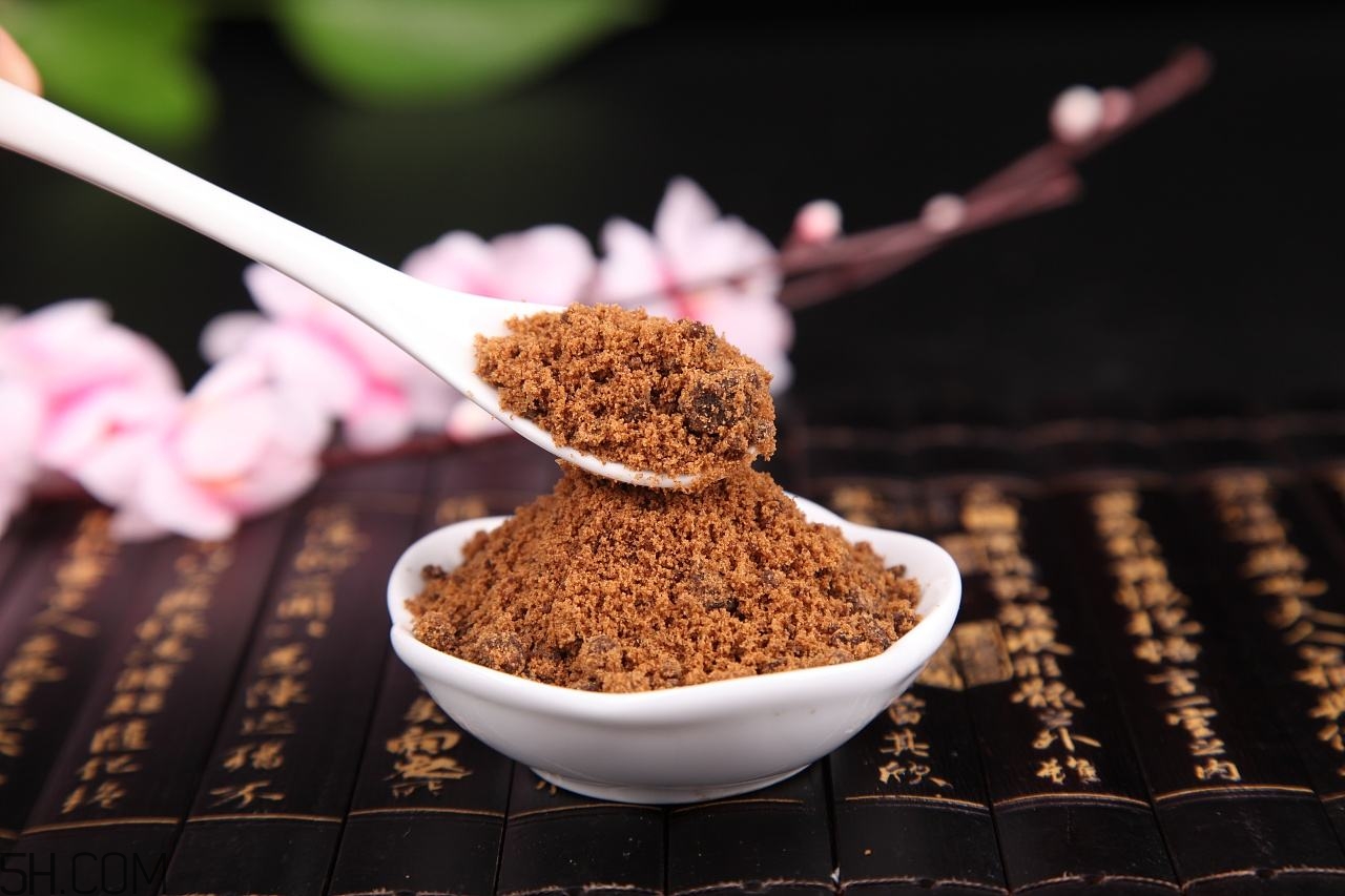 紅豆薏米加紅糖好嗎？紅豆薏米加紅糖的功效有哪些？