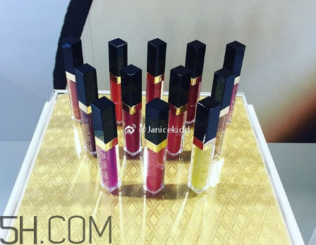 suqqu2018春季彩妝多少錢？suqqu化妝品產(chǎn)品介紹