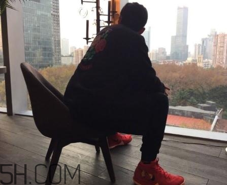 nike kyrie 4 cny中國新年配色發(fā)售時間_多少錢？