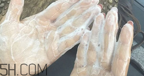 怎么辨別嘉娜寶洗顏粉真假？suisai潔面粉使用方法