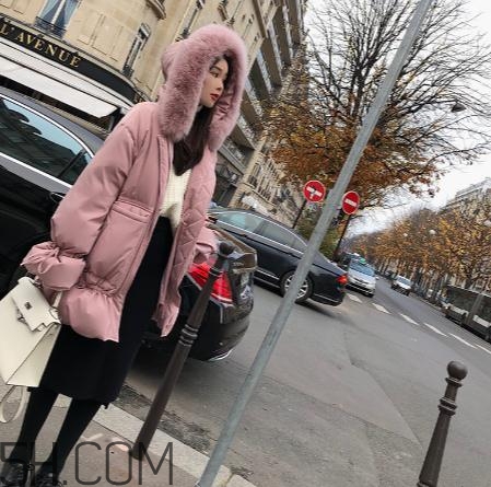 一般羽絨服充絨量是多少？羽絨服充絨量220克夠嗎？