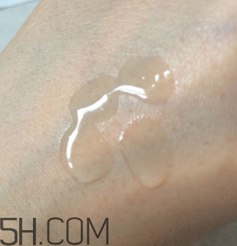 歐詩(shī)漫水氧瞬透水是爽膚水嗎？歐詩(shī)漫水氧瞬透水怎么用