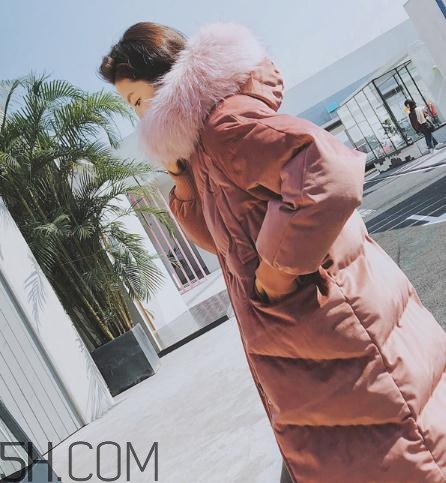 白鴨絨羽絨服多少錢？白鴨絨羽絨服600多貴嗎？