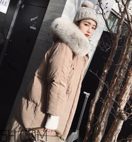 白鴨絨羽絨服保暖嗎？白鴨絨有味道怎么去味？
