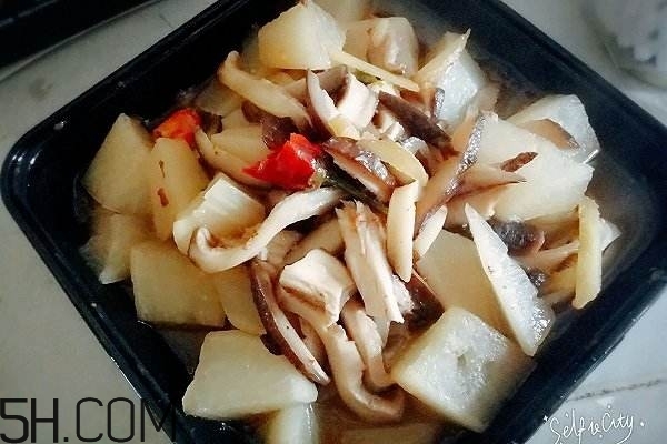 香菇和白蘿卜可以一起吃嗎？香菇和白蘿卜一起吃有什么好處？