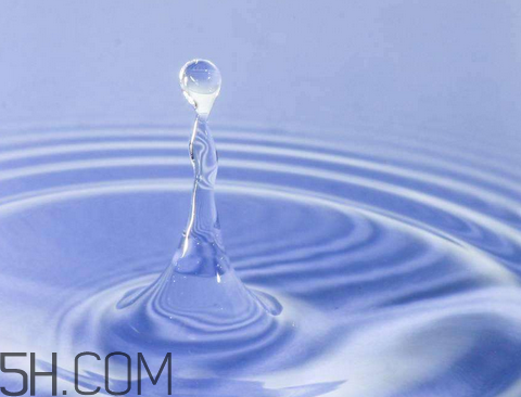 雙氧水會腐蝕銀耳釘嗎？雙氧水會腐蝕木板嗎？