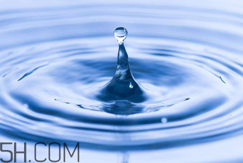 雙氧水會腐蝕銀耳釘嗎？雙氧水會腐蝕木板嗎？