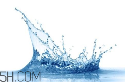 雙氧水能洗傷口嗎？雙氧水能祛痘嗎？