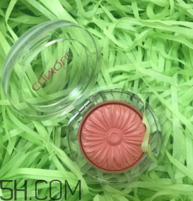 倩碧腮紅怎么打？倩碧腮紅可以當眼影用嗎？