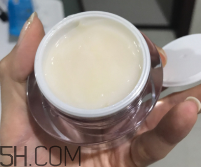 Olay磁力導(dǎo)入面膜可以用手涂嗎？磁力儀咋用？