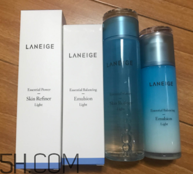 蘭芝水衡水乳套裝什么功效？適合膚質(zhì)