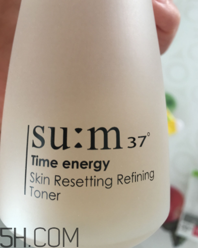 sum37修膚水是爽膚水嗎？功效是什么？