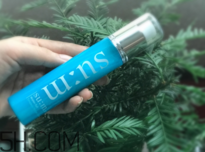 sum37保濕噴霧什么功效？適合夏天用嗎？