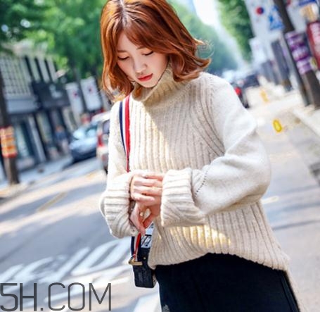 杏色和駝色哪個(gè)顯白？杏色和駝色哪個(gè)好看？