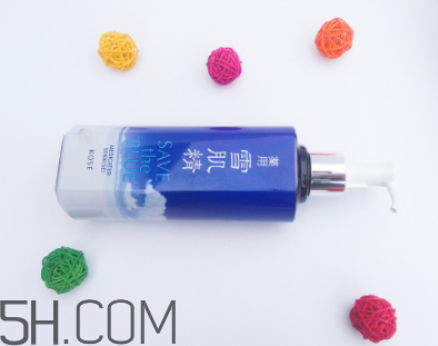 雪肌精化妝水適合干皮嗎？適合痘肌嗎？
