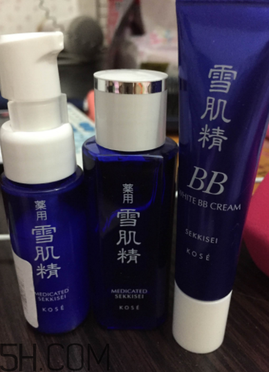 日本雪肌精bb護(hù)膚套裝有什么？適合什么膚質(zhì)？