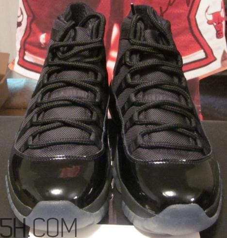air jordan 11 blackout發(fā)售時間_多少錢？