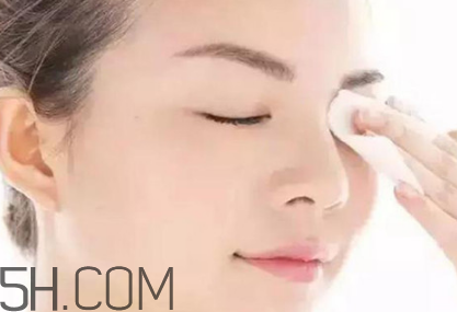 什么時(shí)候適合用卸妝油？洗臉撲可以卸妝么？