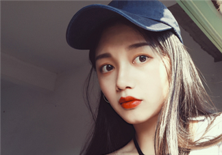中午睡覺要卸妝嗎？怎么避免帶妝睡覺的危害？