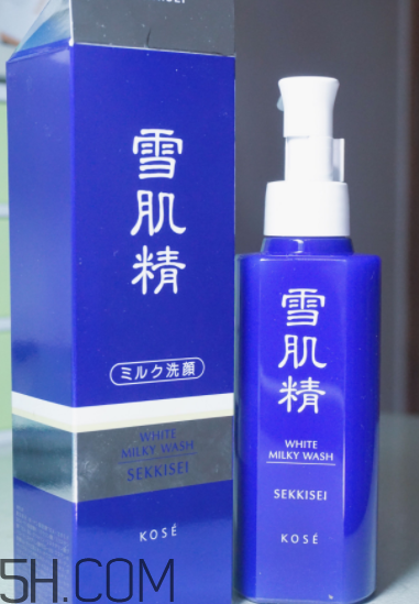 雪肌精柔凈洗顏乳有泡沫嗎？適合干皮嗎？