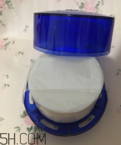 雪肌精泡沫洗顏皂適合干皮嗎？洗后緊繃嗎？