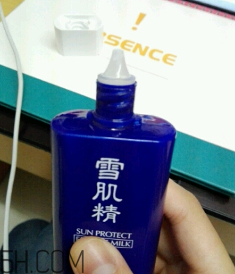 雪肌精美白防曬乳防曬效果怎么樣？防水嗎？