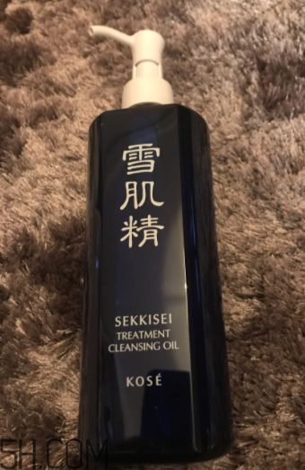 雪肌精卸妝油可以卸眼妝嗎？雪肌精卸妝油乳化快嗎？