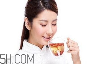 初潮早絕經(jīng)就早嗎？影響月經(jīng)初潮的因素有哪些？