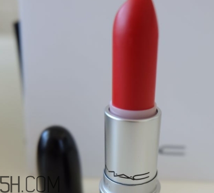 mac和tf口紅哪個好？mac魅可和tomford口紅對比
