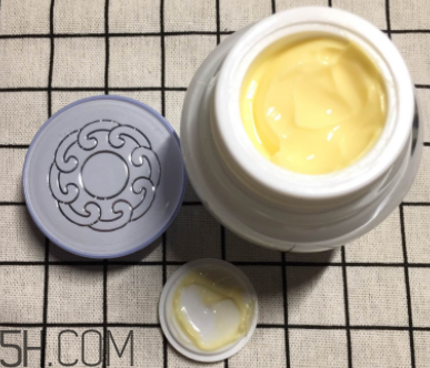 片仔癀珍珠膏為什么會過敏？成分分析