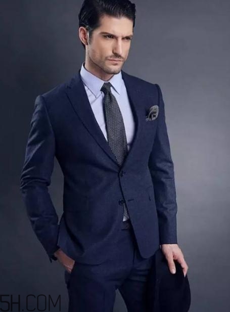 阿瑪尼衣服貴嗎？阿瑪尼衣服多少錢一件？
