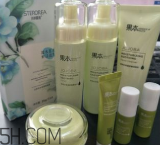 詩婷露雅荷荷巴系列有刺激嗎？適合敏感肌嗎？