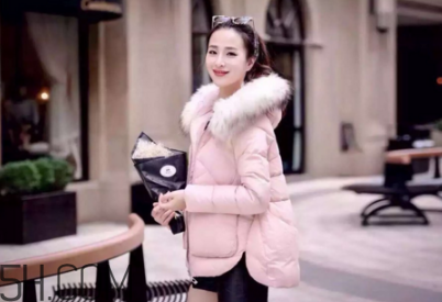 羽絨服出毛是怎么回事？羽絨服怎么清洗干凈？