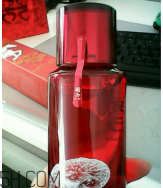 羽西靈芝水適合敏感肌嗎？會(huì)過(guò)敏嗎？