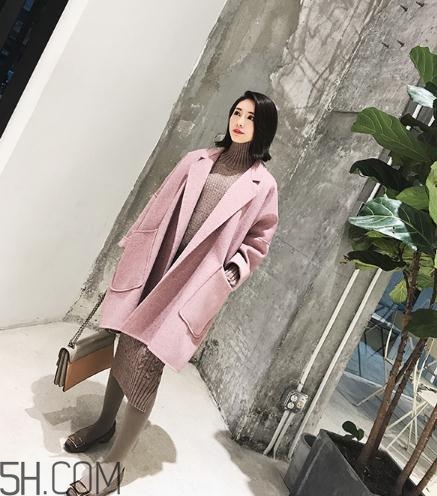 粉色大衣搭配什么鞋子？粉色大衣搭配鞋子圖片