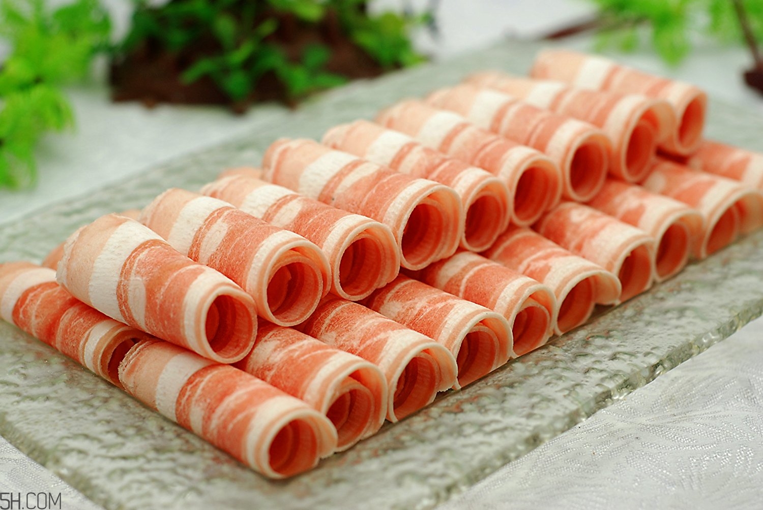 羊肉和香蕉可以一起吃嗎？吃了羊肉可以吃香蕉嗎？
