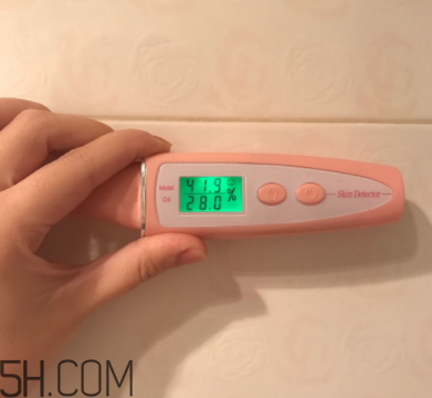 蘭蔻美膚修護美容液可以代替乳液嗎？什么功效？