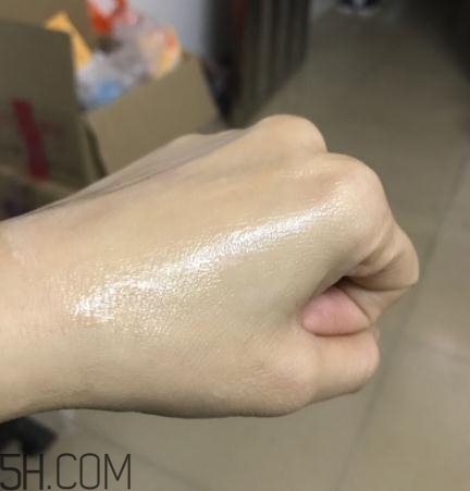 萱姿抗皺緊致滲透乳怎么樣？萱姿抗皺緊致滲透乳好用嗎？