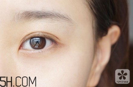 丸美不怕黑眼霜有用嗎？丸美不怕黑眼霜使用測(cè)評(píng)