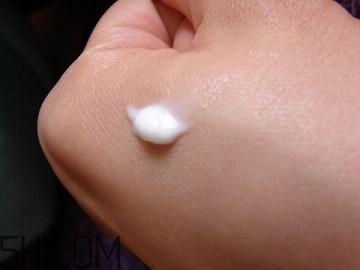 雪花秀眼霜怎么用？雪花秀閃理眼霜使用心得