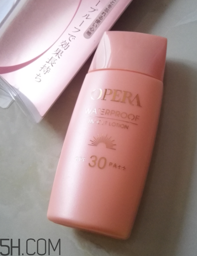 Opera防曬霜防水嗎？Opera防曬霜防汗嗎？